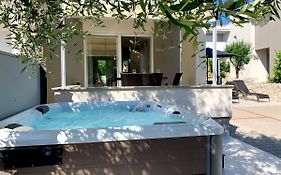 Fantasy Classic Maisonette II